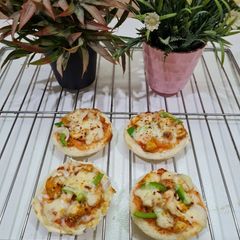 A picture of Bakery style Pizza.