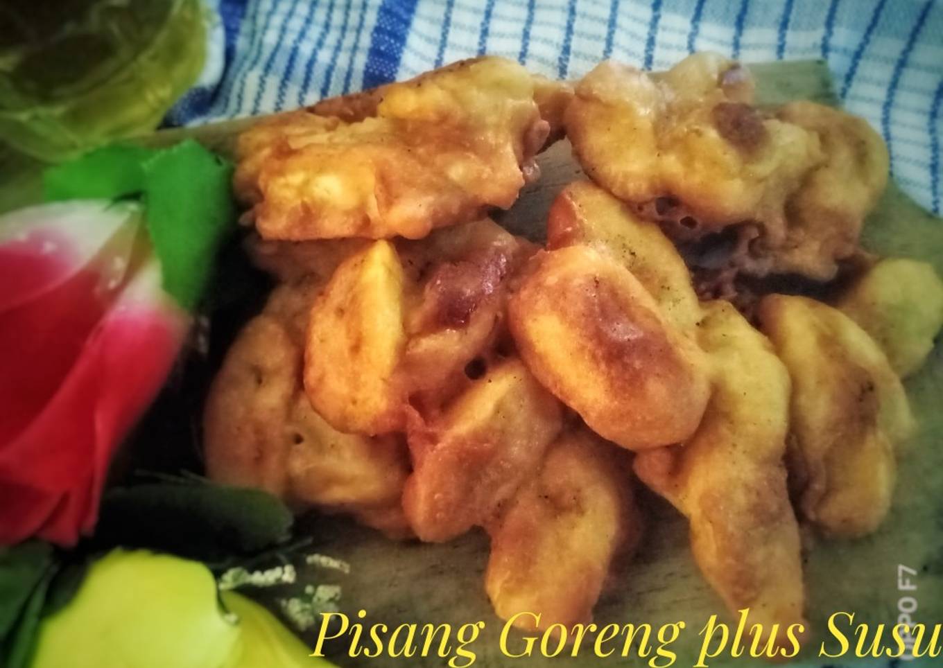 Pisang Goreng plus Susu