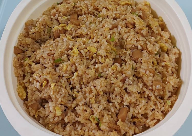 Cara Membuat Nasi Goreng Sosis yang Enak Banget