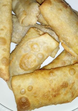 A picture of Spring rolls.