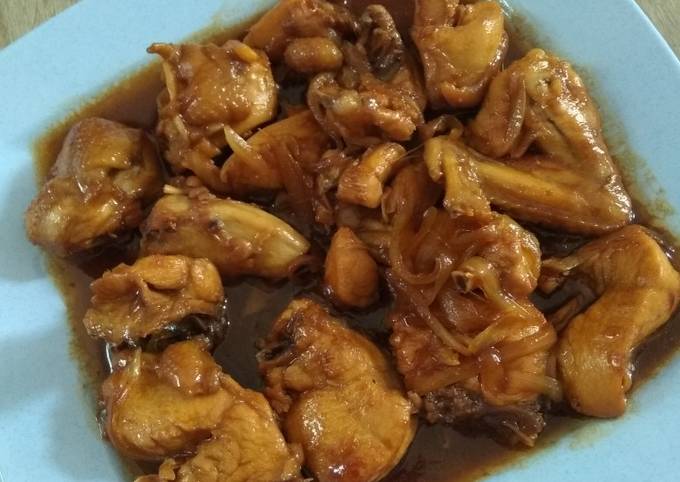 Ayam kecap (menu anak)