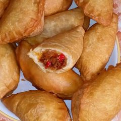 A picture of Fried Meat pie.