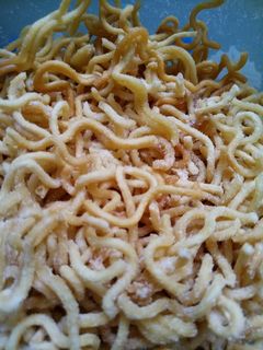 Foto resep Mie Kriuk (cemilan dari mie instan)