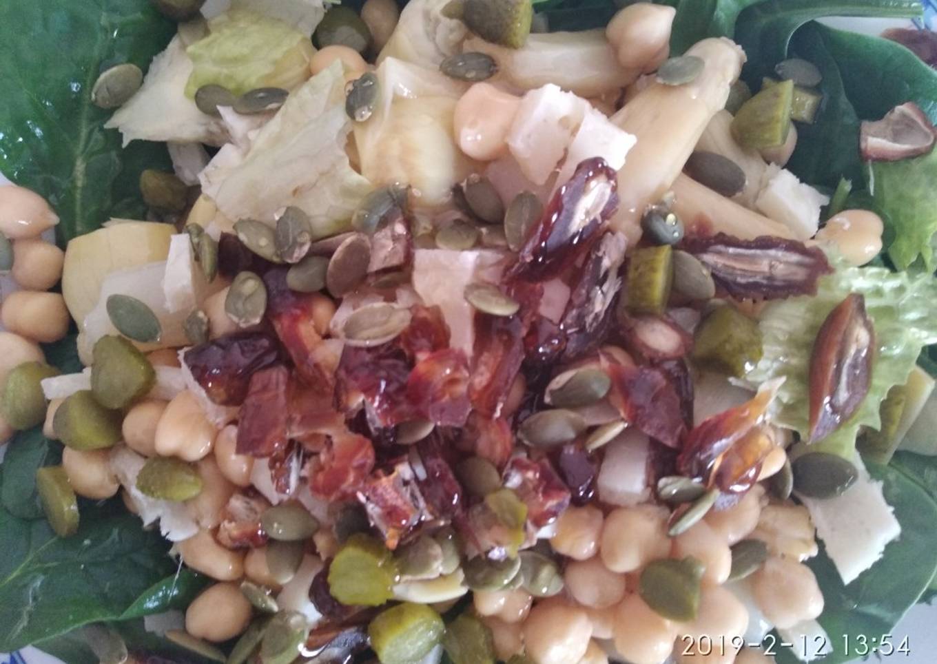 Ensalada completa de espinacas