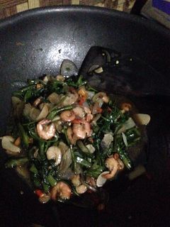 Foto resep Tumis kangkung udang saus tiram