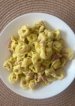 Una foto de Macarrones en salsa de calabacín🥒