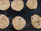 Pan amasado al orégano