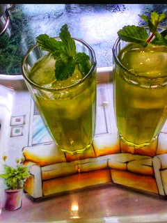 पुदीना शरबत (pudina sharbat recipe in Hindi) रेसिपी मुख्य फोटो