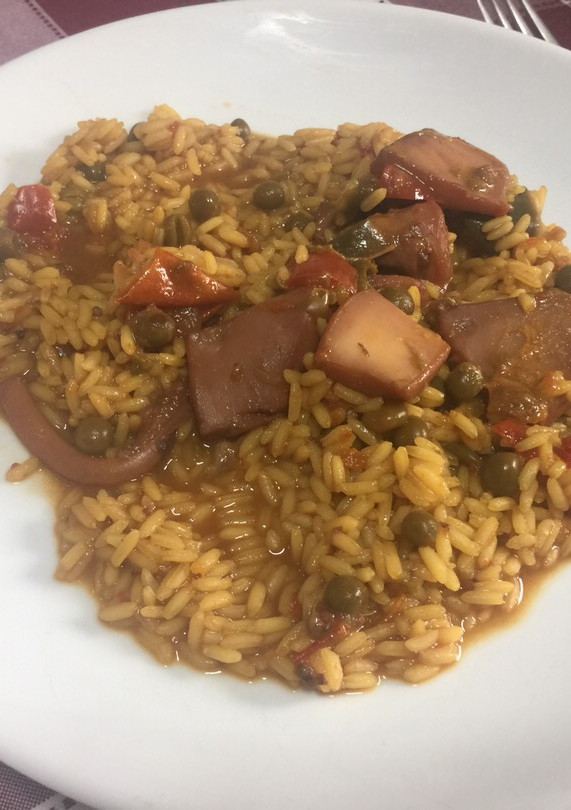 Una foto de Arroz con chopo