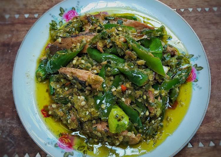 Resep Terbaru Tongkol Cabe Ijo Enak Sempurna