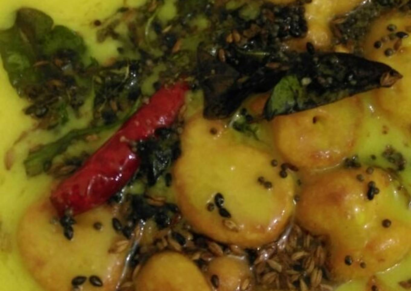 Raw mango Kadhi(Aam Jhol)