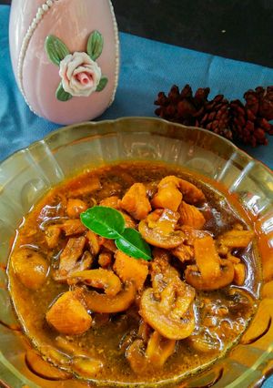 Foto resep Ayam Jamur Masak Kecap (topping mie ayam)