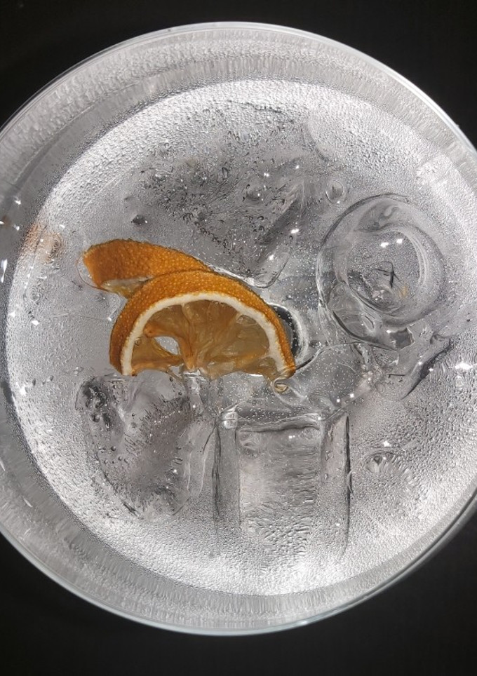 Una foto de Gin Tonic