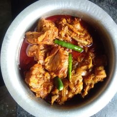 A picture of Chicken curry.
