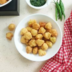 A picture of LowFat Delhi's Speciality Ram Ladoo & Spicy Green Chutney.