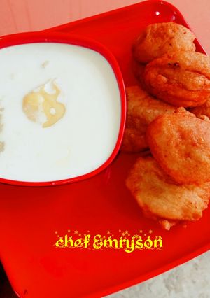 A picture of Akara/beans cake and pap.