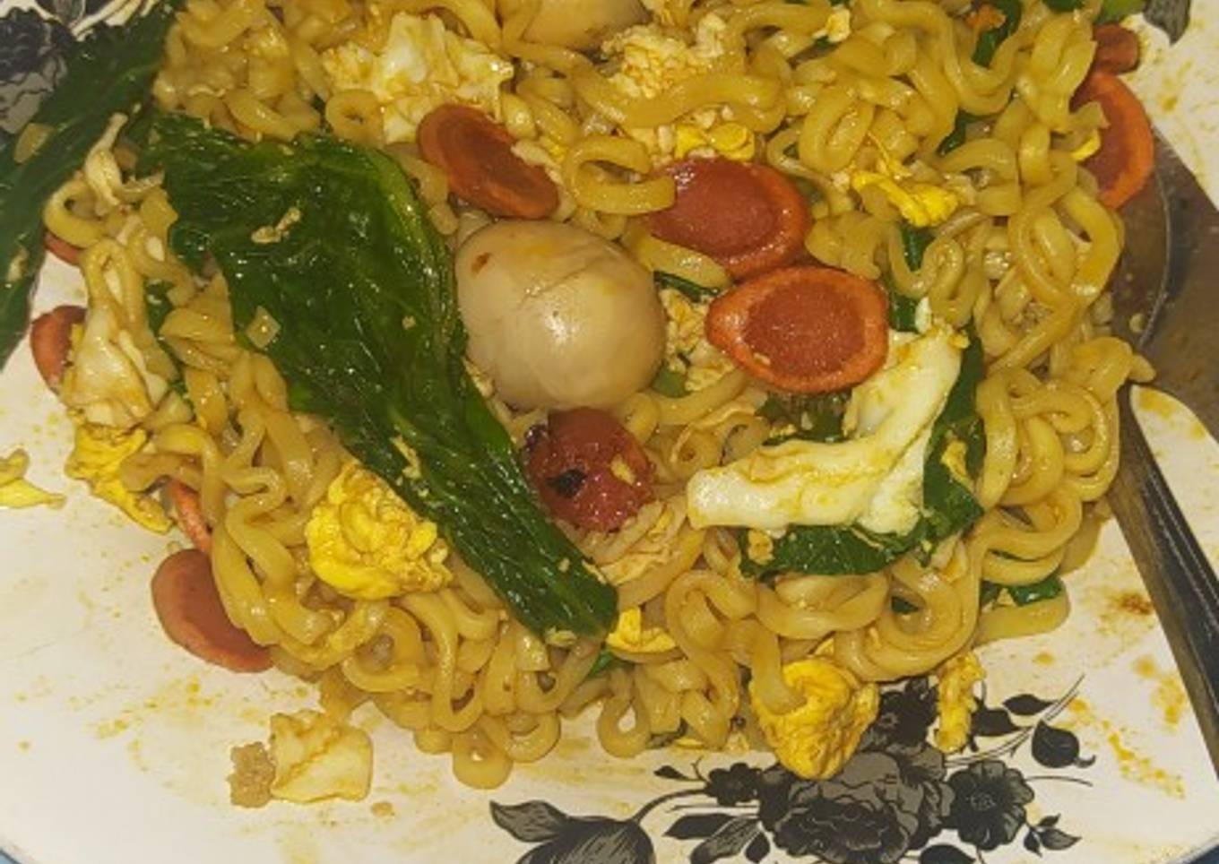 Cara Gampang Menyiapkan Mie goreng pedas nampol yang Enak Banget