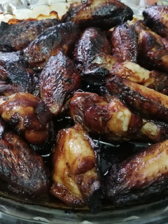 Una foto de Alitas de pollo con soja y miel 🍗