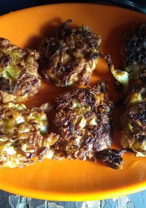 A picture of Cabbage fritters.