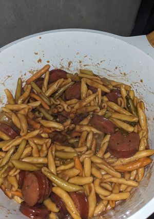 Φωτογραφία της συνταγής Σκιουφιχτά με λουκάνικο και σάλτσα μουστάρδας και κόκκινου κρασιού