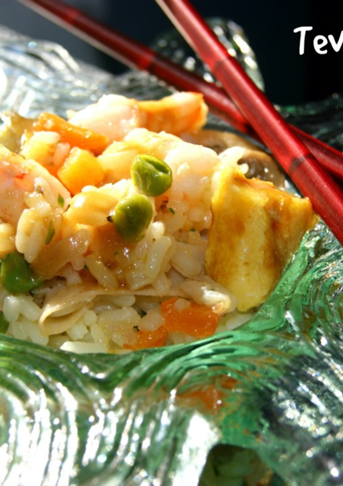 Una foto de Arroz tres delicias