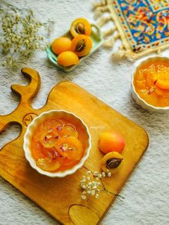 عکسی از دستور کمپوت زردآلو