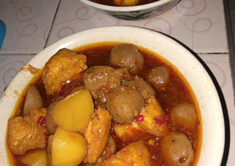 Semur pedas campur,bumbu sederhana