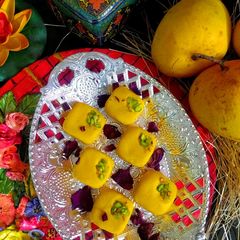 A picture of Aam sandesh.