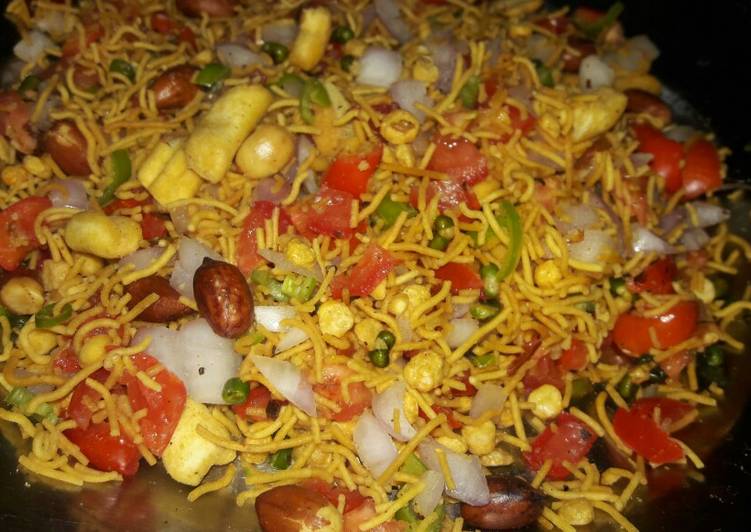 Homemade Bhel