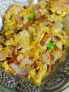 முட்டை பொடிமாஸ்(egg podimas recipe in tamil) செய்முறை முக்கிய புகைப்படம்