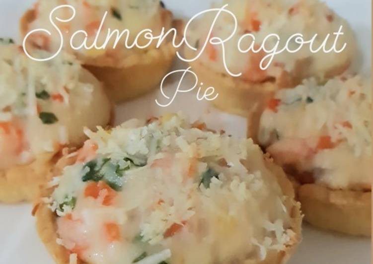 Salmon Ragout Pie