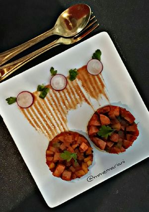 عکسی از دستور خوراک سوسیس و سیب زمینی