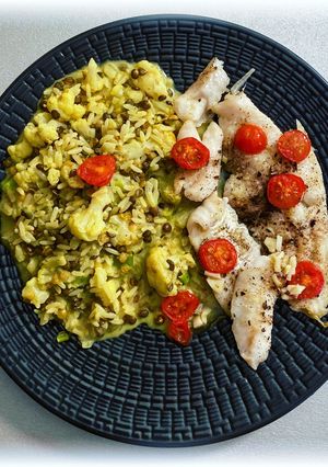 Une photo de 🌿Merlan avec son riz revisité🌿