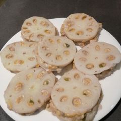 Steamed Lotus Root A picture of Steamed Lotus Root.