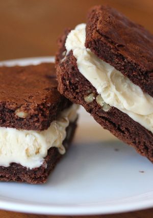 Foto resep Brownies sandwich ice cream