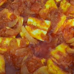 A picture of Restaurant Style Shahi Paneer.