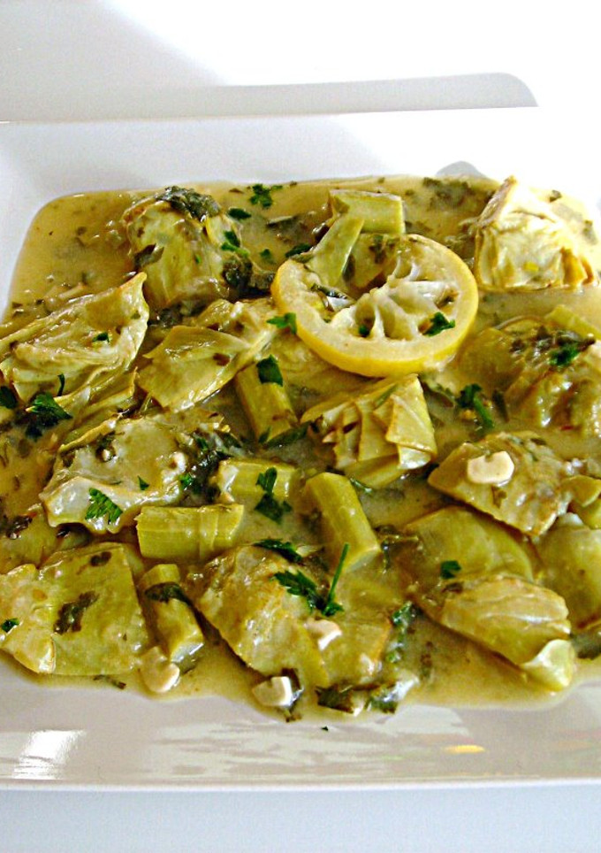 Una foto de Alcachofas fáciles al ajo, perejil y limón - veggie