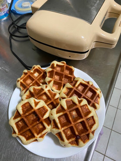 窩夫(比利時鬆餅) 的食譜成品照片