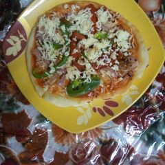 A picture of Homemade Tava Pizza.