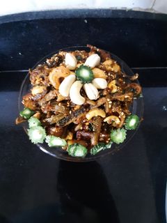 કાજુ કારેલા નુ શાક(kaju karela in Gujarati) રેસીપી મુખ્ય ફોટો