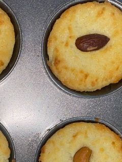 صورة لوصفة ميني بسبوسة بالفرن