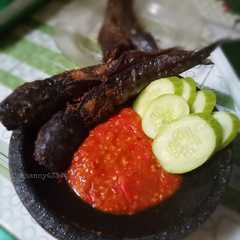 A picture of Sambel Pecel Lele Lamongan.