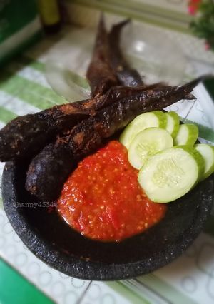 Foto resep Sambel Pecel Lele Lamongan