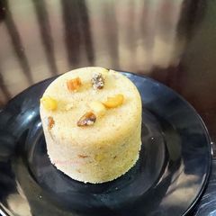 Sooji Halwa/Semolina Halwa A picture of Sooji Halwa/Semolina Halwa.
