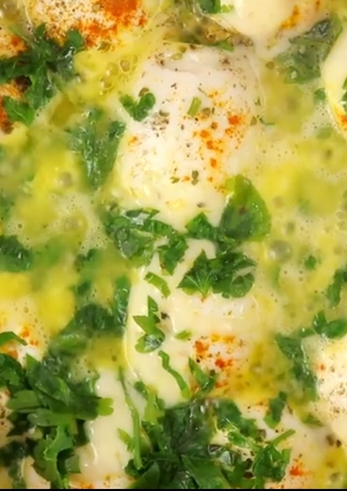 Una foto de Huevos duros algo diferente 🥚