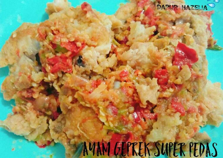Ayam geprek super pedass krenyes uyeee 😂