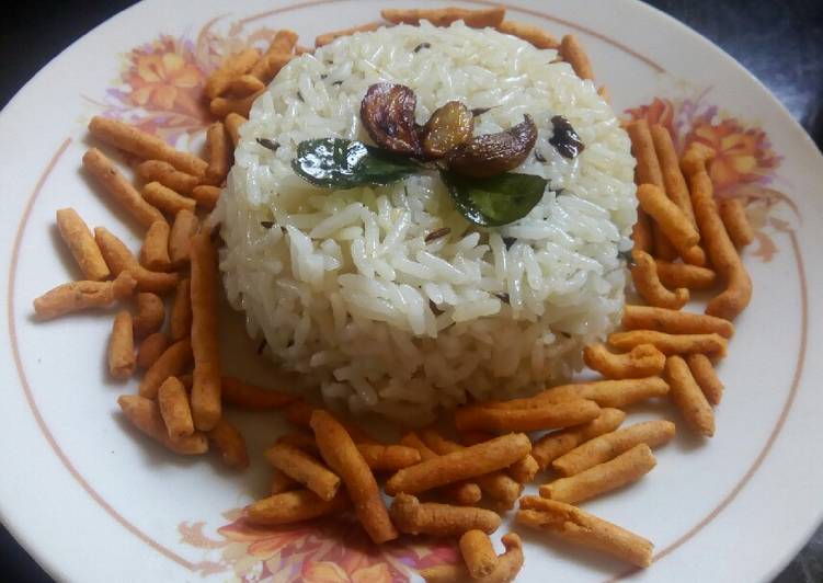 Easy Garlic jeera rice