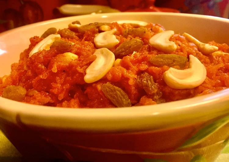 Gajar Ka Halwa | Carrot Pudding