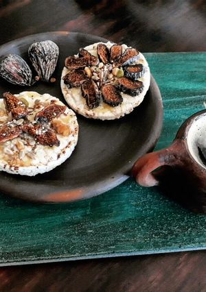 Una foto de Higos secos (desayuno)