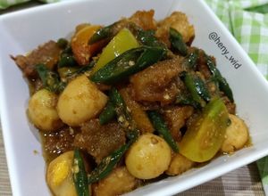 Foto resep Otot Sapi & Telur Puyuh Tumis Cabai Ijo